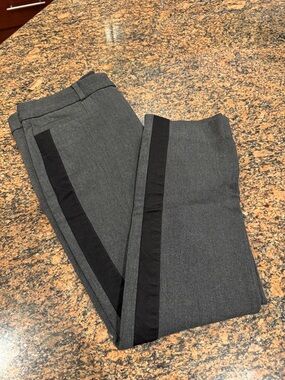 Banana Republic “Sloan” Charcoal Gray pants. Sz 6